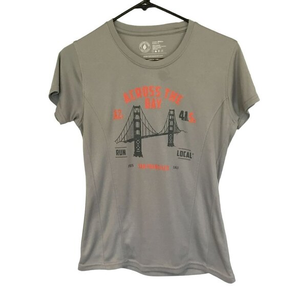 Greenlight Apparel Women's Tee "Across The Bay" San Francisco Run 2015 Sz Small - Picture 1 of 9